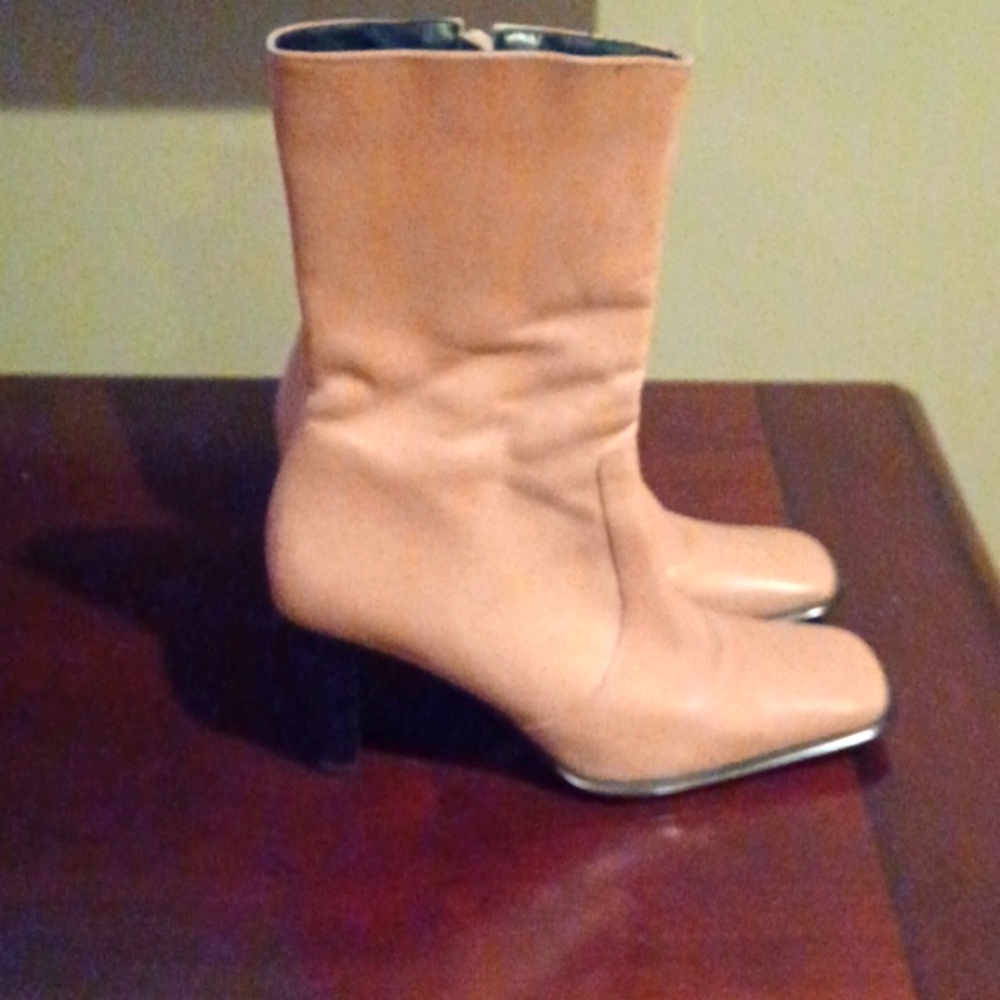 Nine West Booties - Vintage